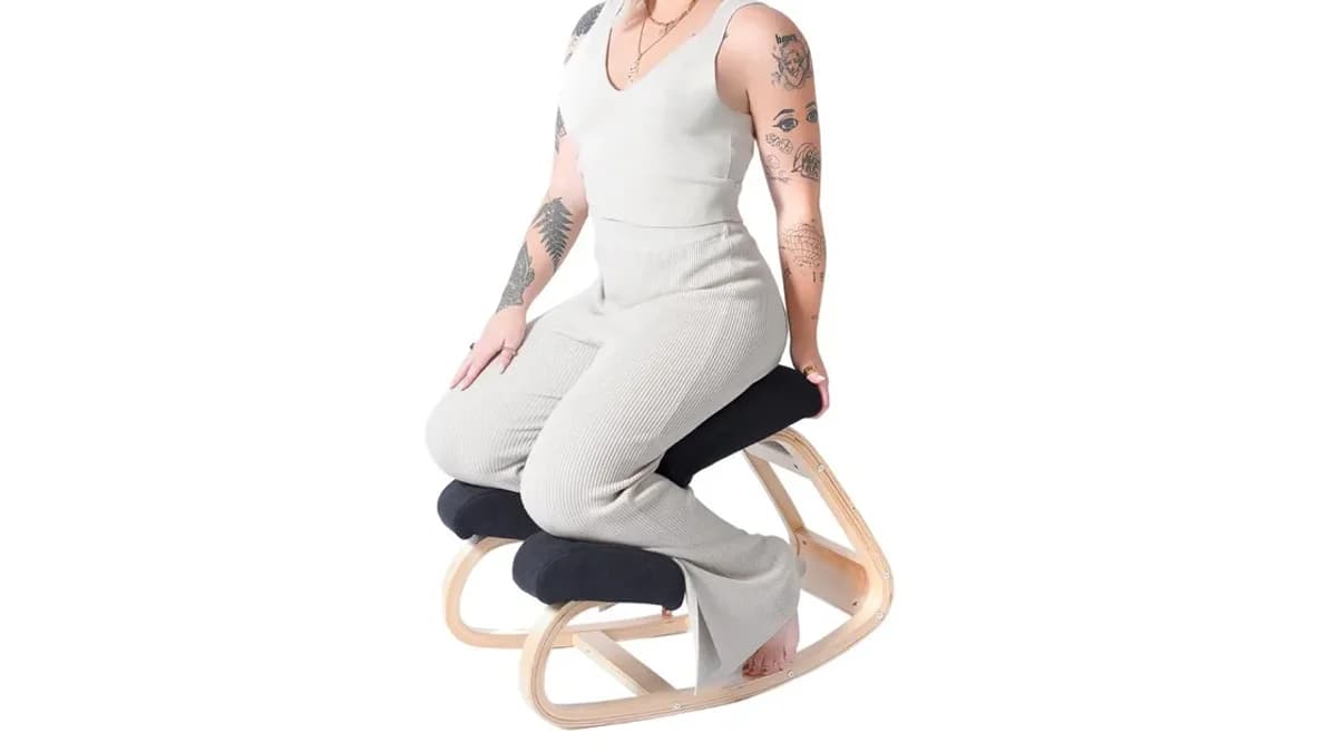 Best Kneeling Chairs (2026 Tested & Ergonomist Reviewed)