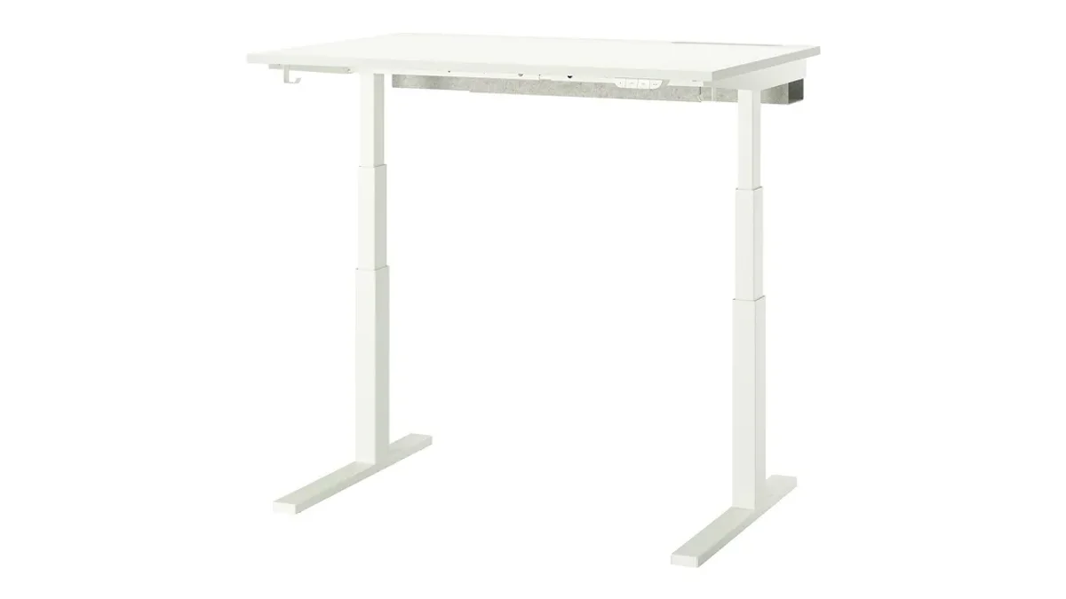 Narrow Standing Desks 2026: Shallow-Depth Picks by Tier