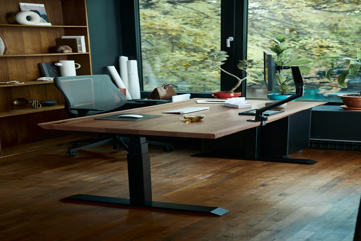 Dual monitor motorized standing desk workstation configured with Cyber Monday accessory bundles
